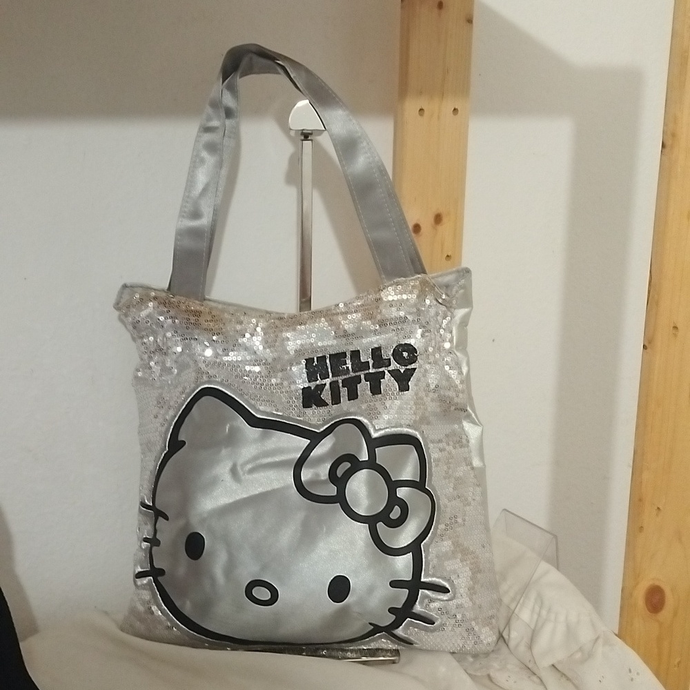 Hello Kitty 3 bag Bundle. - Picture 6 of 7